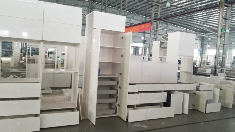 Kitchen Cabinet Supplier China featured photo for construction project procurement