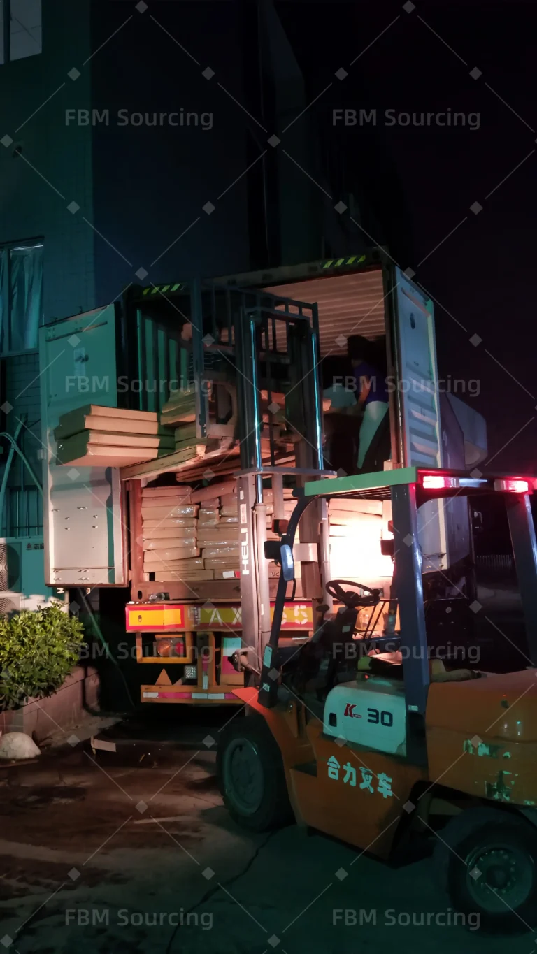 Container loading photo for five star hotel building materials shipment - Loading Container Shipping6