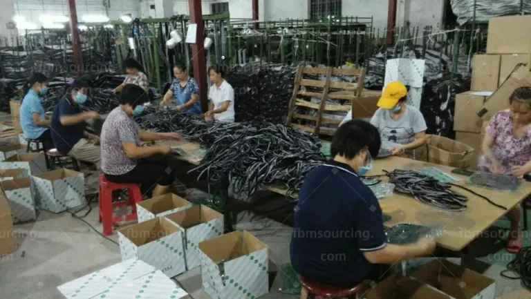 Wardrobe weather strip factory sourcing for Argentina furniture hardware wholesaler - Weather Strip Global Sourcing41