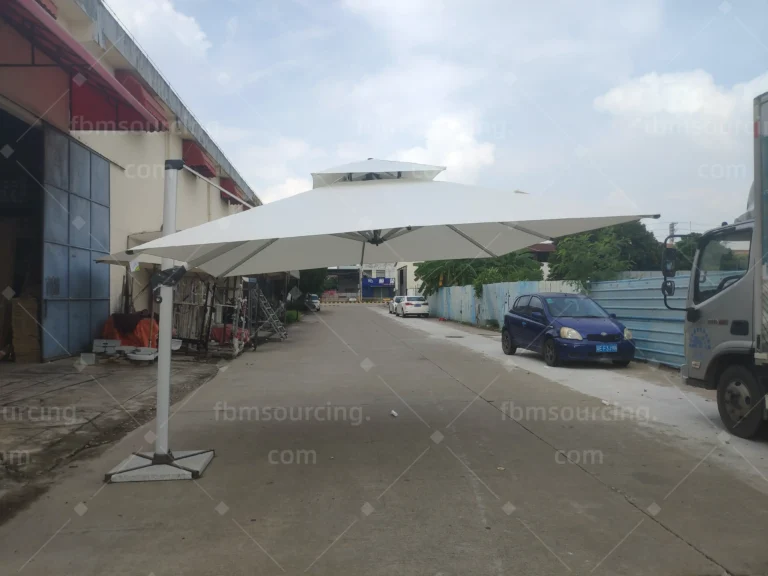 Luxury hotel poolside outdoor umbrella QC inspection China factory