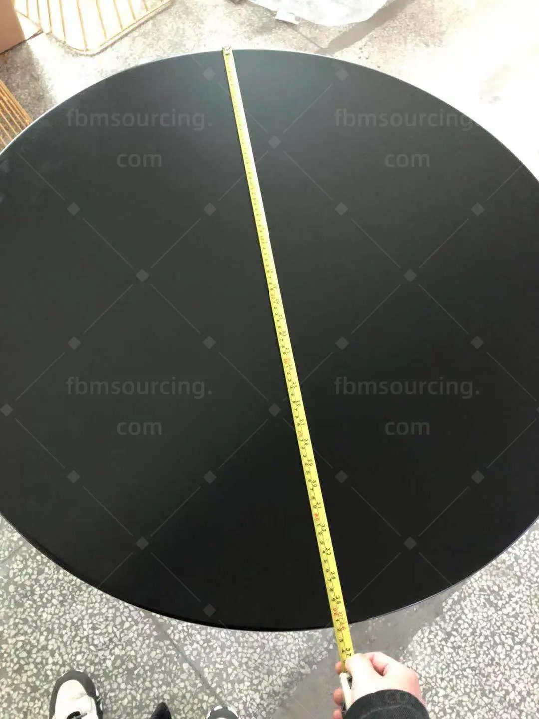 Meeting table sourcing agent factory inspection - table dimension measurement against specification