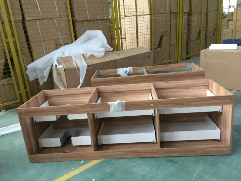 Timber bathroom vanity carcass inspection at furniture factory China
