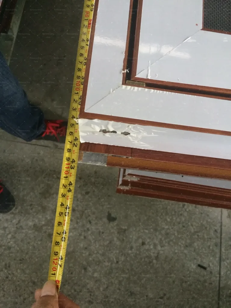 Frame edge and joint measured during dimensional checks at the factory