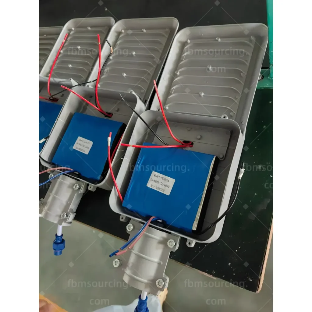 Solar street lights with battery packs function-checked at China factory