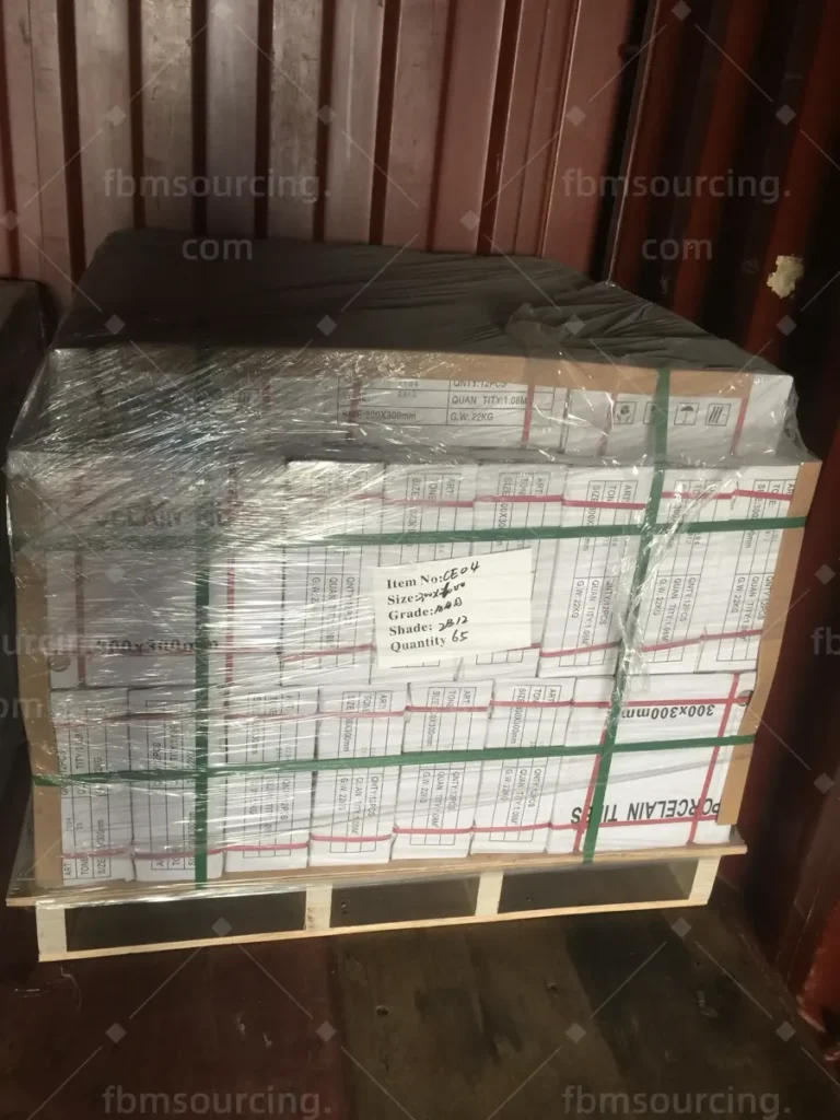 Fumigation-free pallet of porcelain tiles positioned inside container